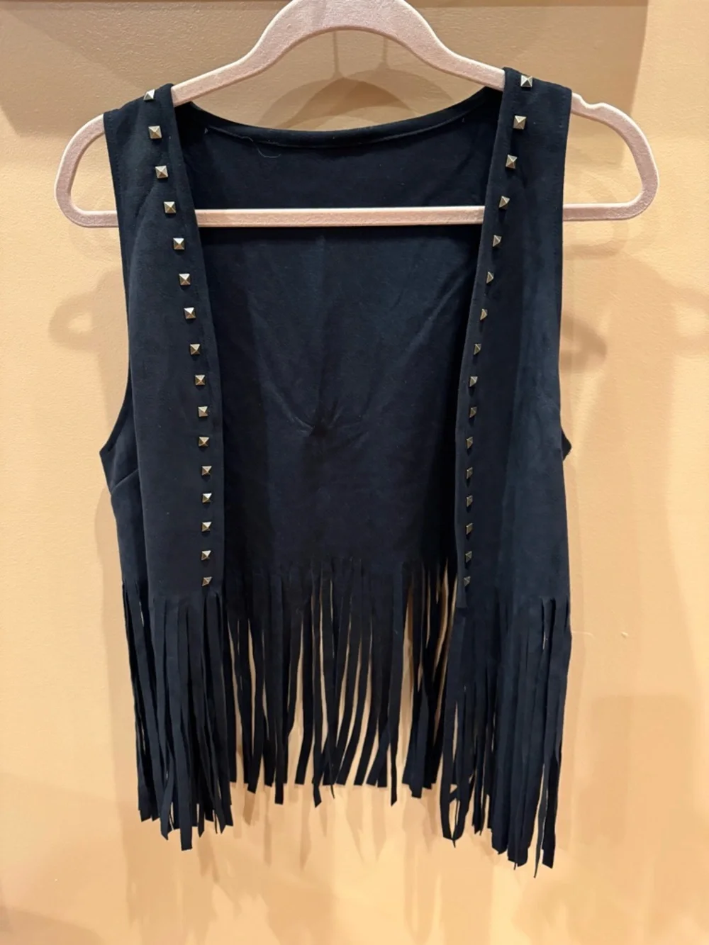 Studded Women’s Fringe Trim Sleevless Black Vest Faux Suede Size Medium - Picture 2 of 6